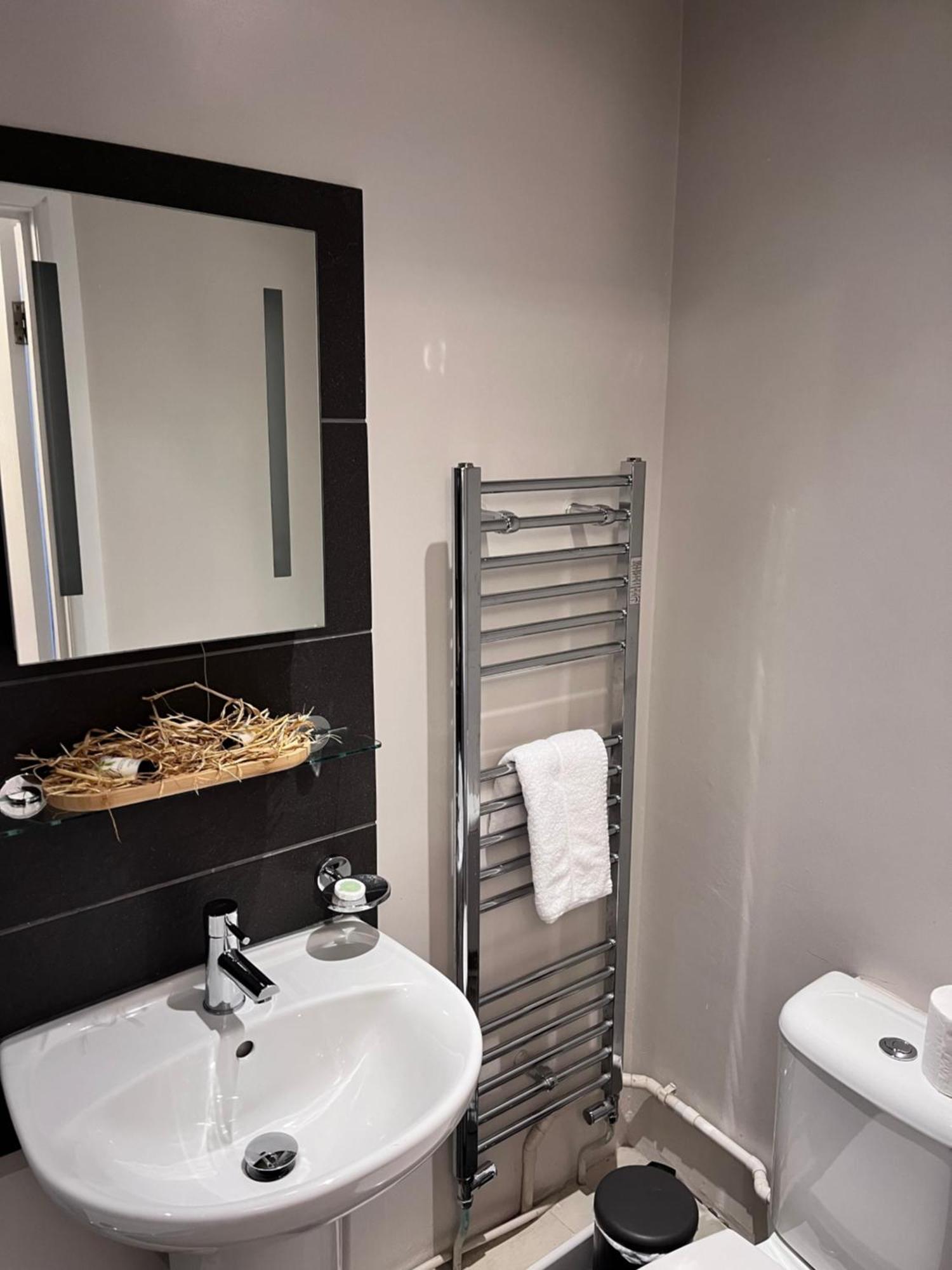 The Railway Apartments Haydon Bridge Extérieur photo