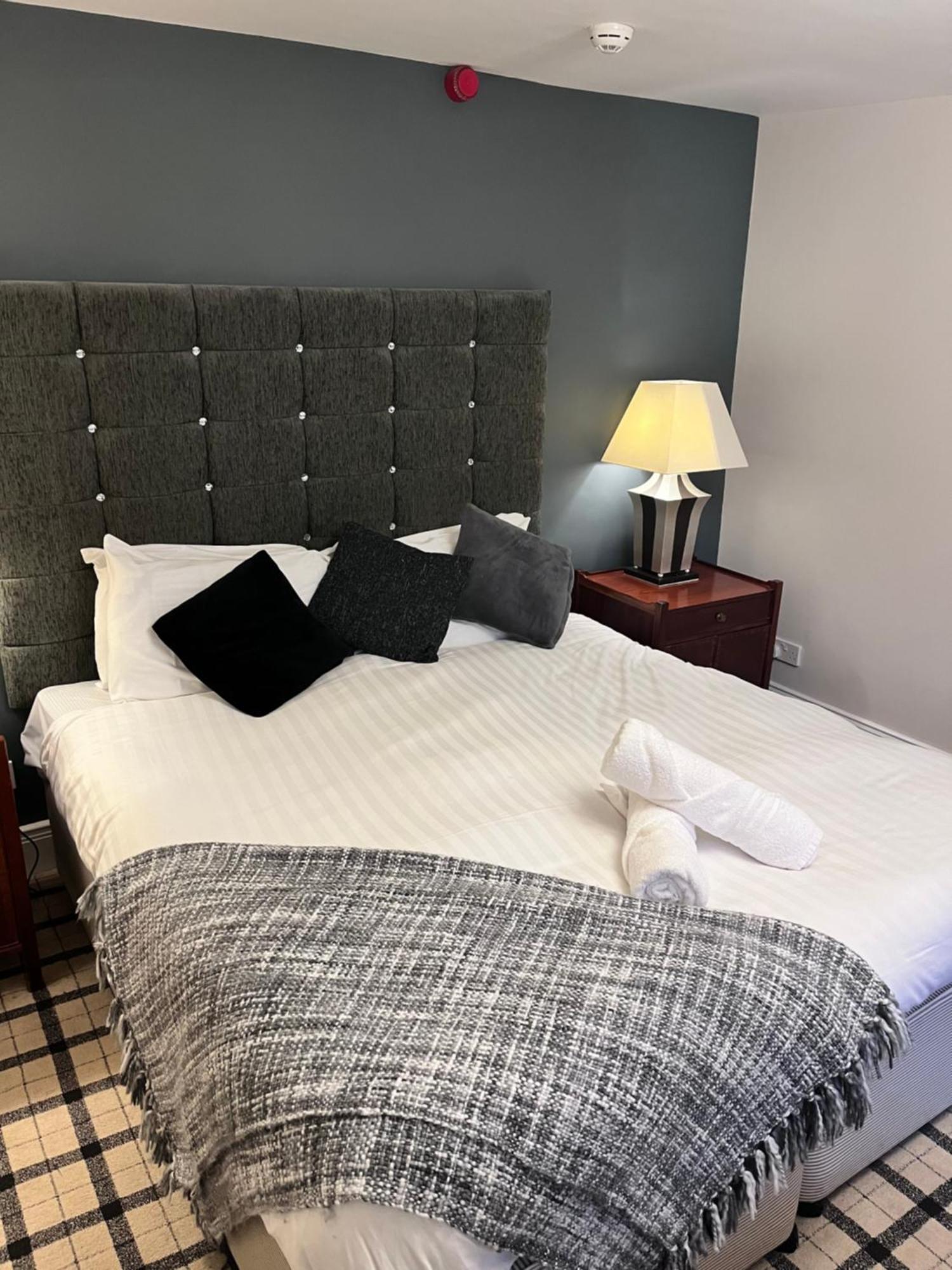The Railway Apartments Haydon Bridge Extérieur photo